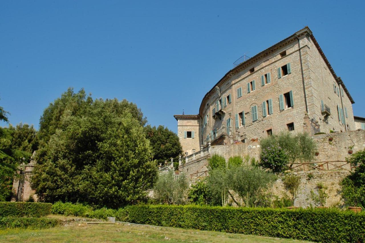 Castello Di Sovicille - Residenza D'Epoca Bed & Breakfast Екстериор снимка