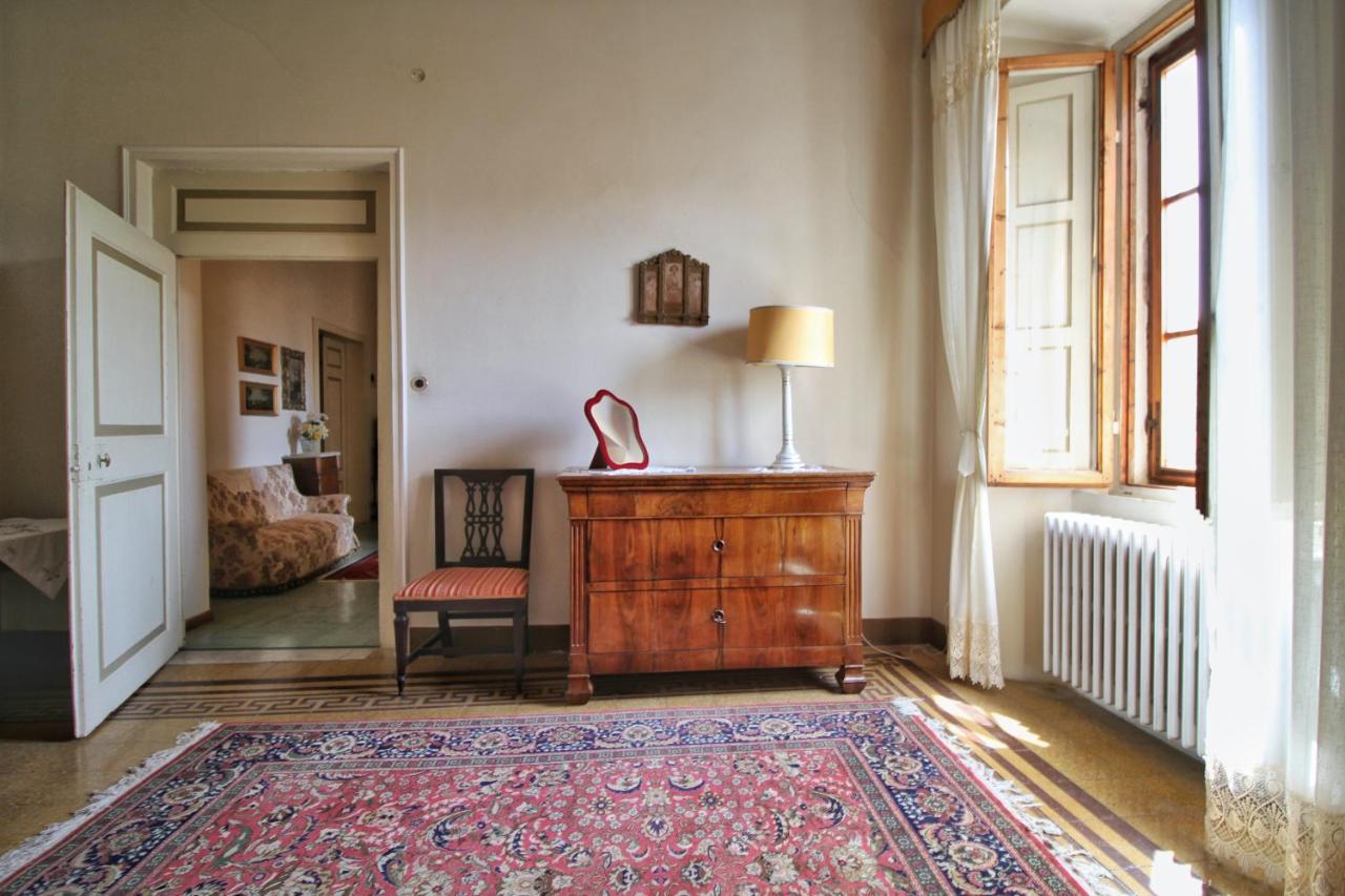 Castello Di Sovicille - Residenza D'Epoca Bed & Breakfast Екстериор снимка