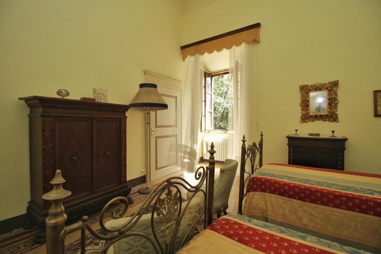 Castello Di Sovicille - Residenza D'Epoca Bed & Breakfast Екстериор снимка