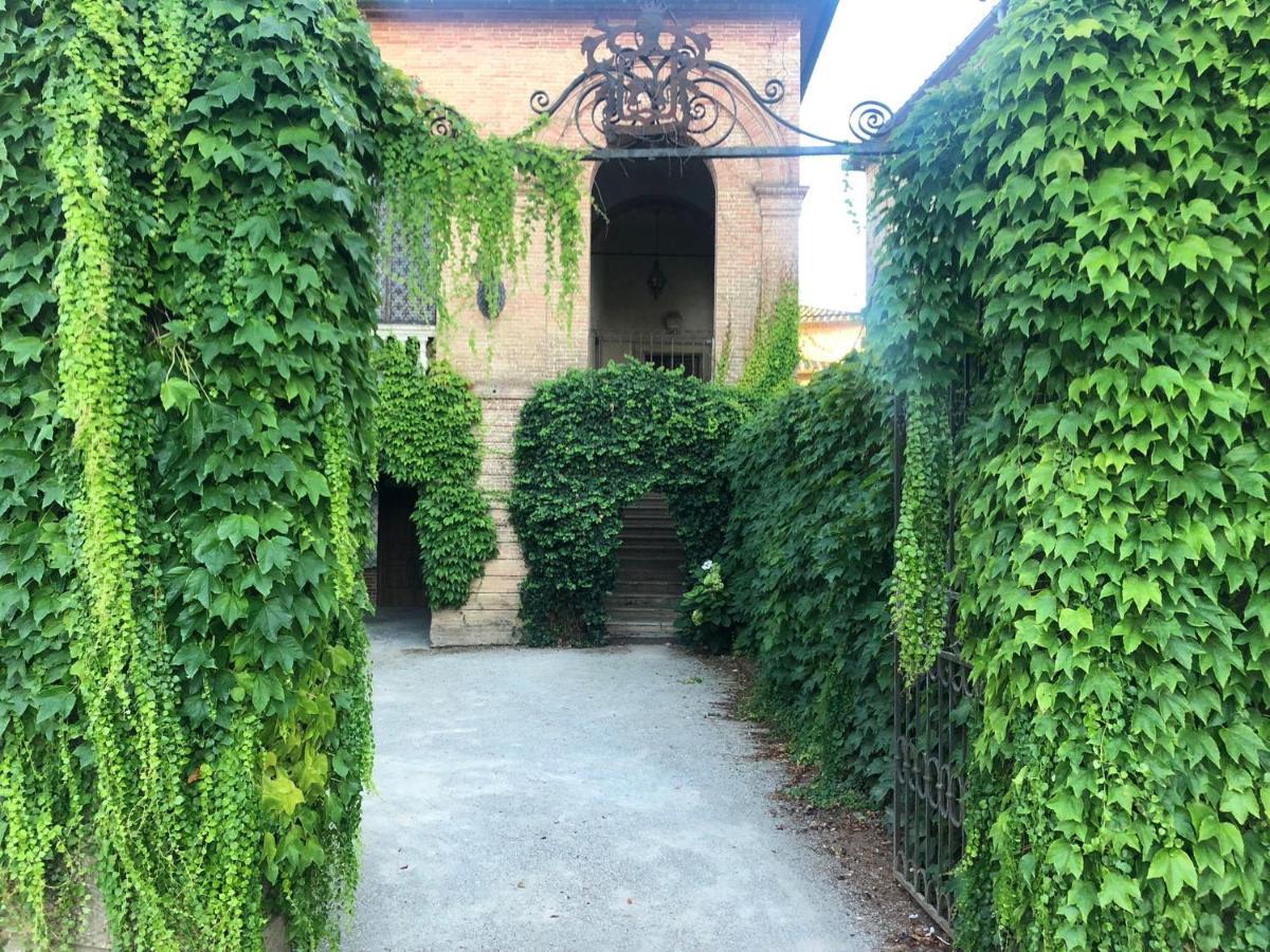 Castello Di Sovicille - Residenza D'Epoca Bed & Breakfast Екстериор снимка